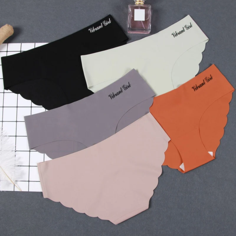 Seamless Panties Underwear Female Comfort Intimates Fashion Female Low-Rise Briefs 3 Style Lingerie Drop Shipping
Seamless Panties Underwear Female Comfort Intimates Fashion Female Low-Rise Briefs 3 Style Lingerie Drop Shipping