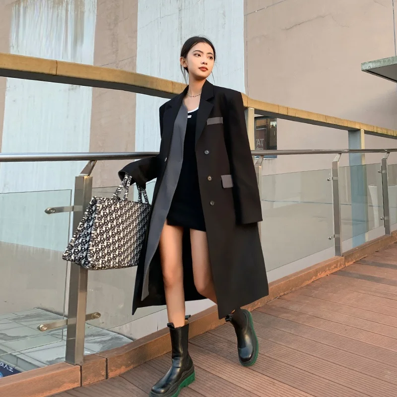 Женский весенний блейзер в западном стиле 
Женский весенний блейзер в западном стиле