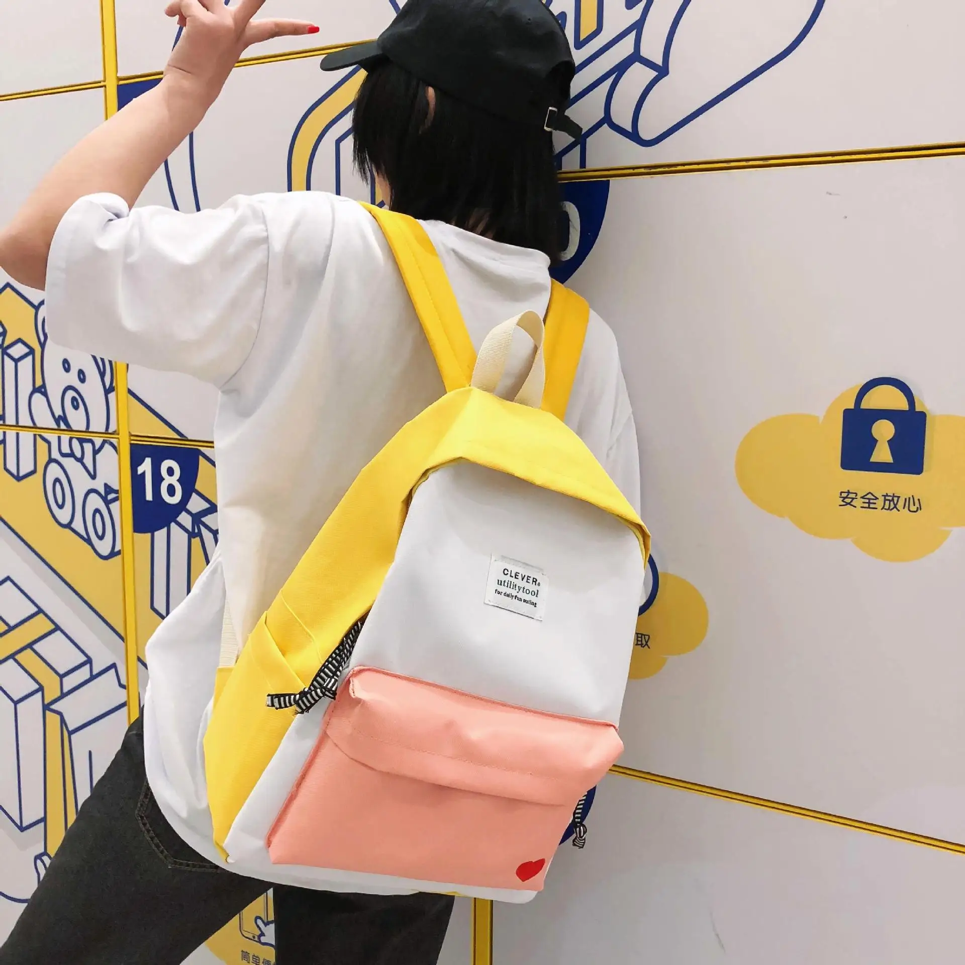 2019 Spring New Style Korean-style Contrast Color Hipster Large Capacity Schoolbag Nylon WOMEN'S Backpack
2019 Spring New Style Korean-style Contrast Color Hipster Large Capacity Schoolbag Nylon WOMEN'S Backpack
