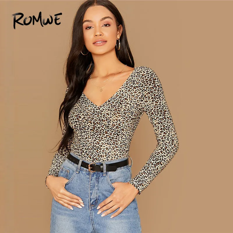 

ROMWE Form Fitted Leopard Shirt Fall Spring Womens Clothing V Neck Long Sleeve Top Slim Fit Sexy Shirt Ladies T Shirt Tops
