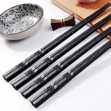 

1Pair Japanese Chopsticks Sushi Fast Food Noodles Chop Sticks Korean Tableware Kitchen Accessories Bar Supplies Chinese Cutlery