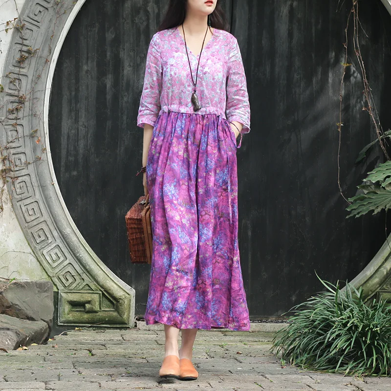 Original Women's National Wind Ramie Spring New Printing Spell Color Loose V-neck Dress Stitching Long Section Dress
Original Women's National Wind Ramie Spring New Printing Spell Color Loose V-neck Dress Stitching Long Section Dress