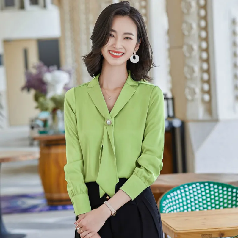 High-quality women's overalls shirts plus size 2020 new fall loose solid color long-sleeved ladies bottoming shirt elegant
High-quality women's overalls shirts plus size 2020 new fall loose solid color long-sleeved ladies bottoming shirt elegant
