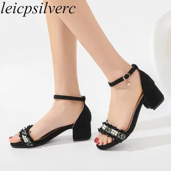 Women Sandals Beach Shoes Med Heel Flock Peep Toe Buckle Patchwork 2020 Summer New Sexy Fashion Casual Wedding Office Black
Women Sandals Beach Shoes Med Heel Flock Peep Toe Buckle Patchwork 2020 Summer New Sexy Fashion Casual Wedding Office Black