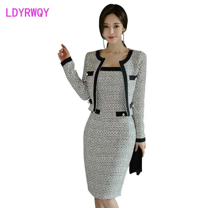 2019 autumn and winter fashion coat + tube top slim dress set Casual Pullover Button Regular Button Fly Knee-Length
2019 autumn and winter fashion coat + tube top slim dress set Casual Pullover Button Regular Button Fly Knee-Length