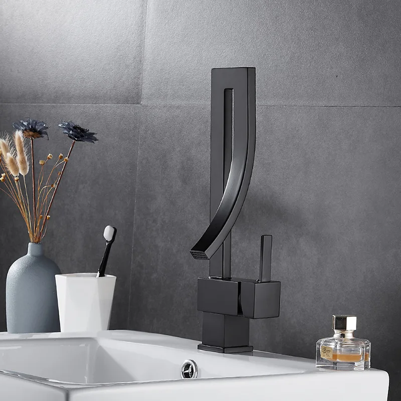 Copper Black Basin Faucet Hot and Cold Water Tap Single Handle Black Paint Bathroom Mixing Faucet Ceramic Plate Spool
Copper Black Basin Faucet Hot and Cold Water Tap Single Handle Black Paint Bathroom Mixing Faucet Ceramic Plate Spool