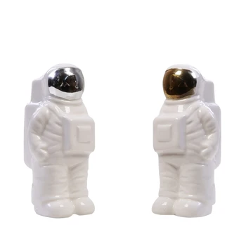 Ceramic Astronaut Toothpick Dispenser Jar Toothpick Box Holder Home Kitchen Decoration Ornament Toothpick Storage Container
Ceramic Astronaut Toothpick Dispenser Jar Toothpick Box Holder Home Kitchen Decoration Ornament Toothpick Storage Container