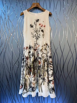 2020 Spring and Summer New Women's Crew Neck Embroidery Printing Pattern Color Decoration Sleeveless Dress 418
2020 Spring and Summer New Women's Crew Neck Embroidery Printing Pattern Color Decoration Sleeveless Dress 418