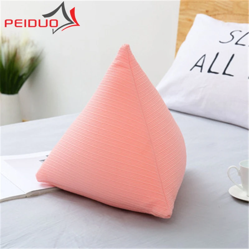PEIDUO Foam Triangle Pillow Is A Very Soft Decorative Pillow 40*35 Cm Suitable for Home Bedroom Bar Sofa Body Pillow
PEIDUO Foam Triangle Pillow Is A Very Soft Decorative Pillow 40*35 Cm Suitable for Home Bedroom Bar Sofa Body Pillow
