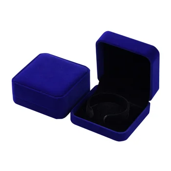 Gifts Travel Flannelette Bracelet Organizer Home Necklace Decoration Earrings Jewelry Box Storage Case Ring Portable Small
Gifts Travel Flannelette Bracelet Organizer Home Necklace Decoration Earrings Jewelry Box Storage Case Ring Portable Small