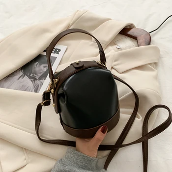 2020 New Designer Contrast Color PU Leather Crossbody Bags For Women Pleated Bucket Shoulder Bag Female Luxury Circular Handbag
2020 New Designer Contrast Color PU Leather Crossbody Bags For Women Pleated Bucket Shoulder Bag Female Luxury Circular Handbag