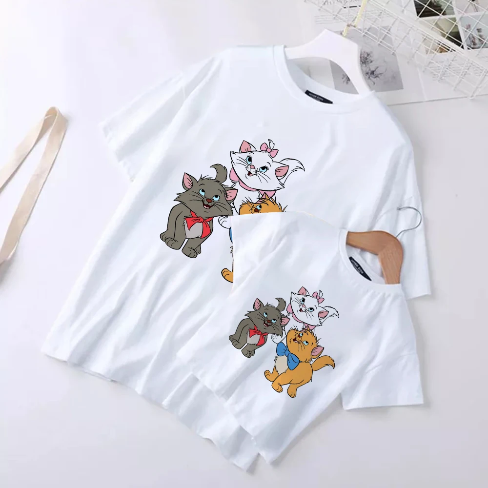 Disney Marie Cat Beautiful T-shirt Mother and Daughter High Quality Clothes Hot Selling Family Look Tshirt Hipster Duchess Short
Disney Marie Cat Beautiful T-shirt Mother and Daughter High Quality Clothes Hot Selling Family Look Tshirt Hipster Duchess Short