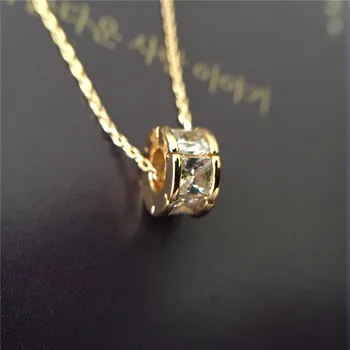 BlingBling Gold Color Plating Clear Zircon Around Circle Pendant Through Chain Necklace For Women Girl Party Jewelry Gift
BlingBling Gold Color Plating Clear Zircon Around Circle Pendant Through Chain Necklace For Women Girl Party Jewelry Gift