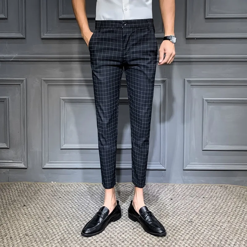 Men's suit pants 2020 spring and summer new slim plaid nine points pants trousers business casual suit pants personality youth
Men's suit pants 2020 spring and summer new slim plaid nine points pants trousers business casual suit pants personality youth