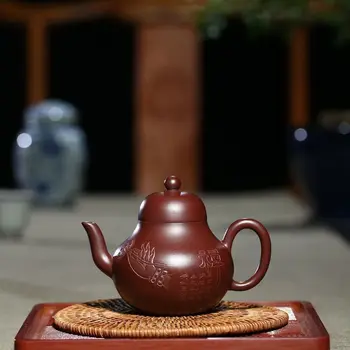 Yixing Teapot Raw Ore Famous Purple And Zhu Mud Pure Manual Si Ting Dark-red Enameled Pottery Teapot Lettering Fund Household
Yixing Teapot Raw Ore Famous Purple And Zhu Mud Pure Manual Si Ting Dark-red Enameled Pottery Teapot Lettering Fund Household