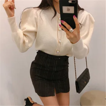 2020 New Arrival Autumn Winter Cardigans for Ladies Simple Elegant Pearl Button Sweet Girl Solid Multi Colors Cardiagns Coats
2020 New Arrival Autumn Winter Cardigans for Ladies Simple Elegant Pearl Button Sweet Girl Solid Multi Colors Cardiagns Coats