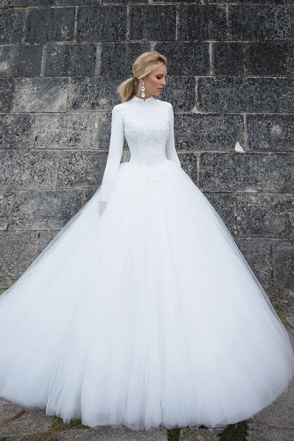 2020 A Line Modest Wedding Dresses Lace High Neck Long Sleeves Tulle robes de mariйe Vintage Wedding Dresses Bridal Gown
2020 A Line Modest Wedding Dresses Lace High Neck Long Sleeves Tulle robes de mariйe Vintage Wedding Dresses Bridal Gown