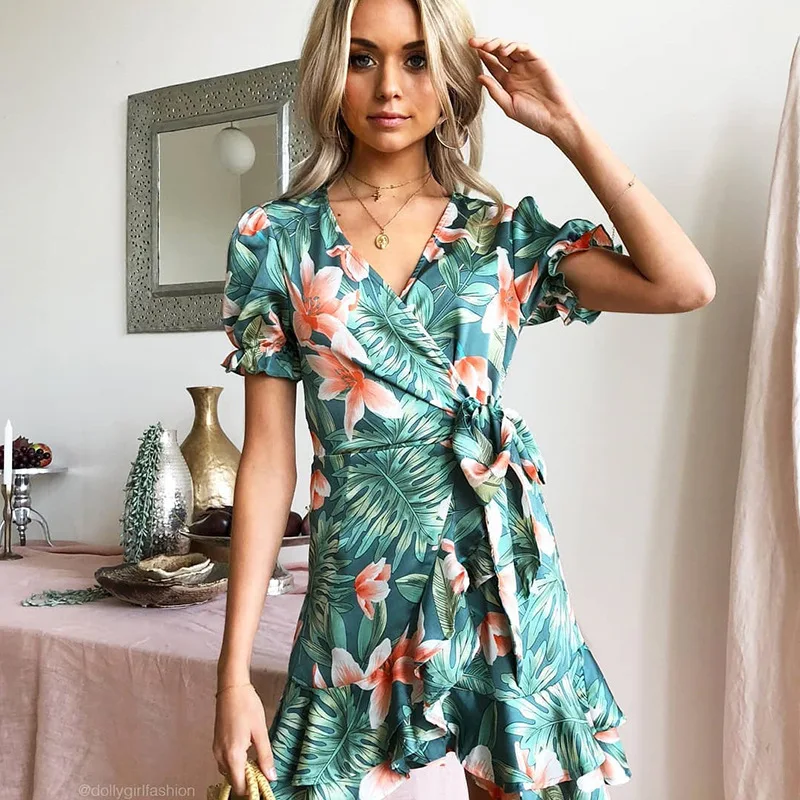 Europe And America 19 Spring And Summer New Style V-neck Short Sleeve Chiffon Printed Short Skirt Puff Sleeve Hem Flounced Cord
Europe And America 19 Spring And Summer New Style V-neck Short Sleeve Chiffon Printed Short Skirt Puff Sleeve Hem Flounced Cord