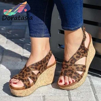 DORATASIA High Wedges Shoes Summer Elegant Fashion Heeled Sandals Women New Wild Summer Leopard Platform Sandals
DORATASIA High Wedges Shoes Summer Elegant Fashion Heeled Sandals Women New Wild Summer Leopard Platform Sandals
