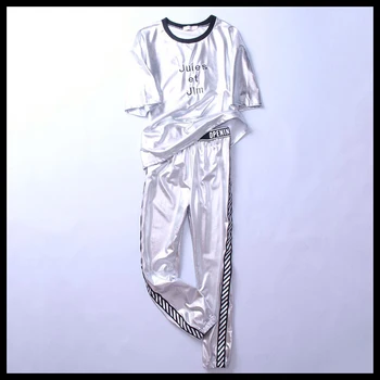 New men's sports suit summer casual fashion two-piece silver reflective casual spring and autumn jacket + pants
New men's sports suit summer casual fashion two-piece silver reflective casual spring and autumn jacket + pants