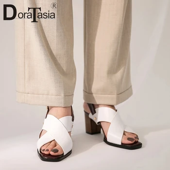 DORATASIA Brand New Ladies Classic Genuine Leather Sandals 2020 High Heels Sandals Women Elegant Summer Peep Toe Shoes Woman
DORATASIA Brand New Ladies Classic Genuine Leather Sandals 2020 High Heels Sandals Women Elegant Summer Peep Toe Shoes Woman