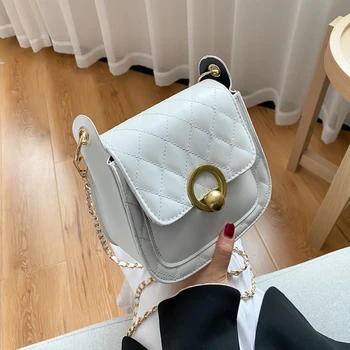 Women's bag Messenger Beach Small Chain Unusual Vintage Shoulder tote bag Female ibiza style White purses Fake Designer Handbags
Women's bag Messenger Beach Small Chain Unusual Vintage Shoulder tote bag Female ibiza style White purses Fake Designer Handbags