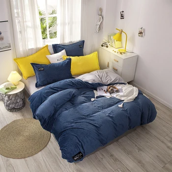 Warm Bedding Set include Duvet Cover set&Flat Sheet&Pillowshams/Cushion Cover Reversible Microfiber Solid Color Striped Flannel
Warm Bedding Set include Duvet Cover set&Flat Sheet&Pillowshams/Cushion Cover Reversible Microfiber Solid Color Striped Flannel