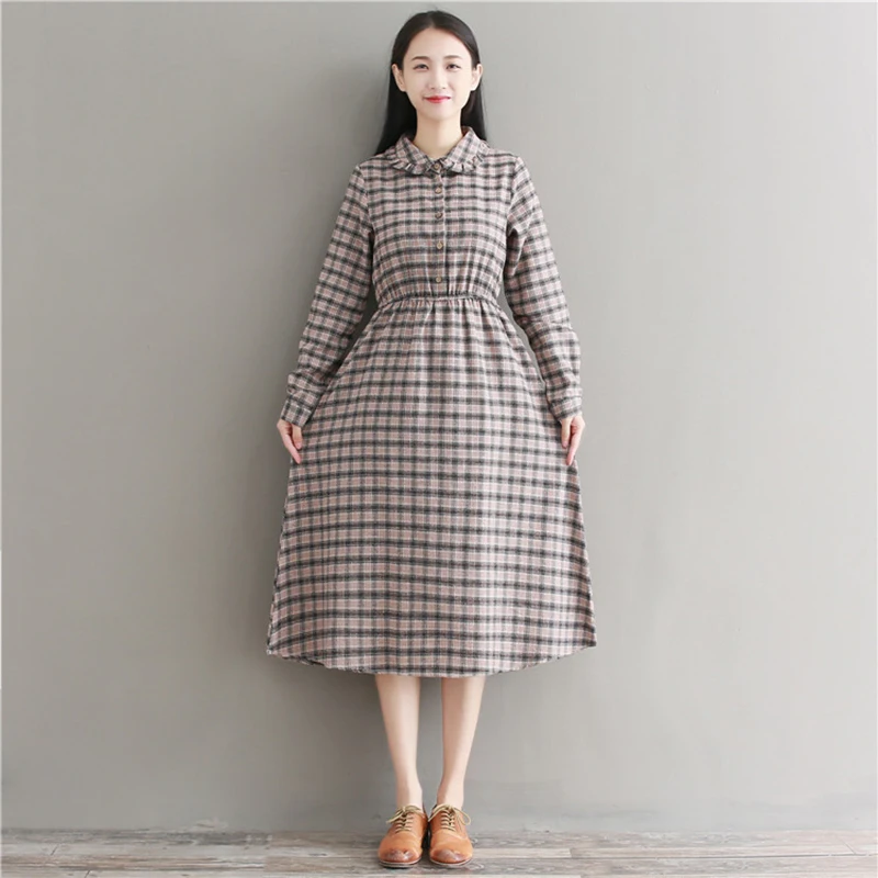 Autumn Women Dress Long Sleeve Vintage Cotton and Linen Mori Girl Plaid Dress Peter Pan Collar High Waist Elegant Preppy Dress
Autumn Women Dress Long Sleeve Vintage Cotton and Linen Mori Girl Plaid Dress Peter Pan Collar High Waist Elegant Preppy Dress