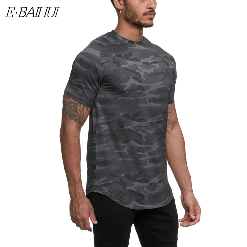 2020 Camo Sport Shirt Men Short Sleeve Workout T Shirt Men Compression Slim Fit Running Tshirt Men Fitness Tops Sport T Shirt
2020 Camo Sport Shirt Men Short Sleeve Workout T Shirt Men Compression Slim Fit Running Tshirt Men Fitness Tops Sport T Shirt