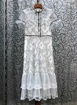 2020 Spring and Summer New Women's Neckline Lace Color Ruffled Splicing ci xiu hua Perspective Dress 414
2020 Spring and Summer New Women's Neckline Lace Color Ruffled Splicing ci xiu hua Perspective Dress 414
