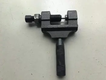 High quality 420 428 530 Chain Rivet Remover Tool For Chinese Bike suzuki Honda QJ150 CG GN Motorcycle Moped ATV Extractor tool
High quality 420 428 530 Chain Rivet Remover Tool For Chinese Bike suzuki Honda QJ150 CG GN Motorcycle Moped ATV Extractor tool