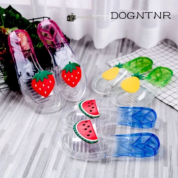 Fruit Parent-child Slippers Summer Beach Fashion Ladies Transparent Sandals Soft Bottom Bathroom Non-slip Crystal Slippers 
Fruit Parent-child Slippers Summer Beach Fashion Ladies Transparent Sandals Soft Bottom Bathroom Non-slip Crystal Slippers