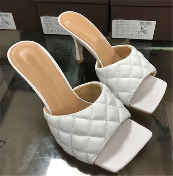2020 New High Heels Mules Shoes Women Slippers High Quality Genuine Sheepskin Leather Square open Toe Party Lady Shoes Slides
2020 New High Heels Mules Shoes Women Slippers High Quality Genuine Sheepskin Leather Square open Toe Party Lady Shoes Slides