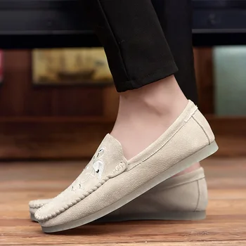 Casual Shoes for Men Fashionable Floral Black Loafers Men Luxury outdoor breathable Casual Drive Loafers Men big size 48
Casual Shoes for Men Fashionable Floral Black Loafers Men Luxury outdoor breathable Casual Drive Loafers Men big size 48