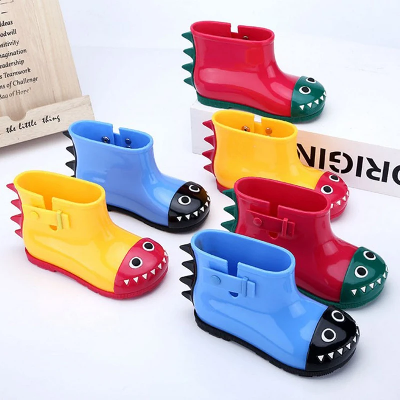 New children's rain boots water shoes cute cartoon crocodile baby rain boots boys and girls non-slip children boys and girls 
New children's rain boots water shoes cute cartoon crocodile baby rain boots boys and girls non-slip children boys and girls