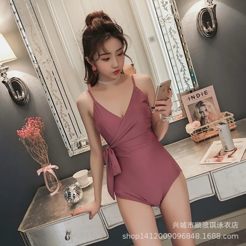 Day Hanshaonv Concise Color Sexy Self-cultivation Cover The Belly Small Chest Gather Together Triangle One Piece Bikini Swimwear
Day Hanshaonv Concise Color Sexy Self-cultivation Cover The Belly Small Chest Gather Together Triangle One Piece Bikini Swimwear