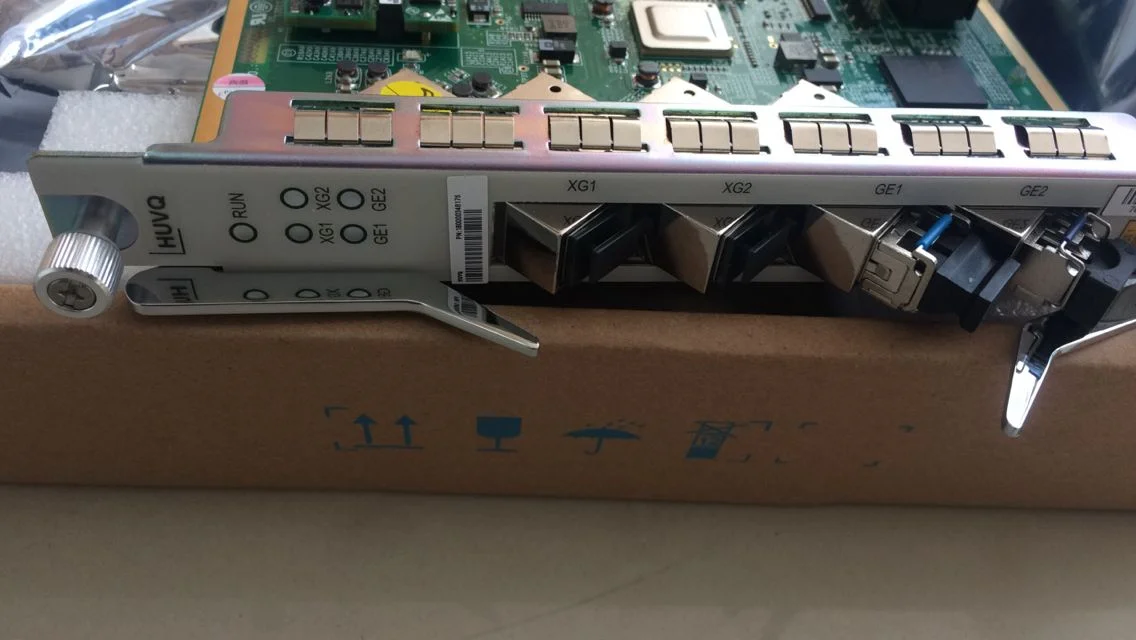 Новая оригинальная плата восходящей линии связи ZTE HUVQ 10g, 4 порта, с 2 модулями восходящей линии связи 10G и 2 модулями восходящей линии 1,25g, используемая для ZTE OLT C300
Новая оригинальная плата восходящей линии связи ZTE HUVQ 10g, 4 порта, с 2 модулями восходящей линии связи 10G и 2 модулями восходящей линии 1,25g, используемая для ZTE OLT C300