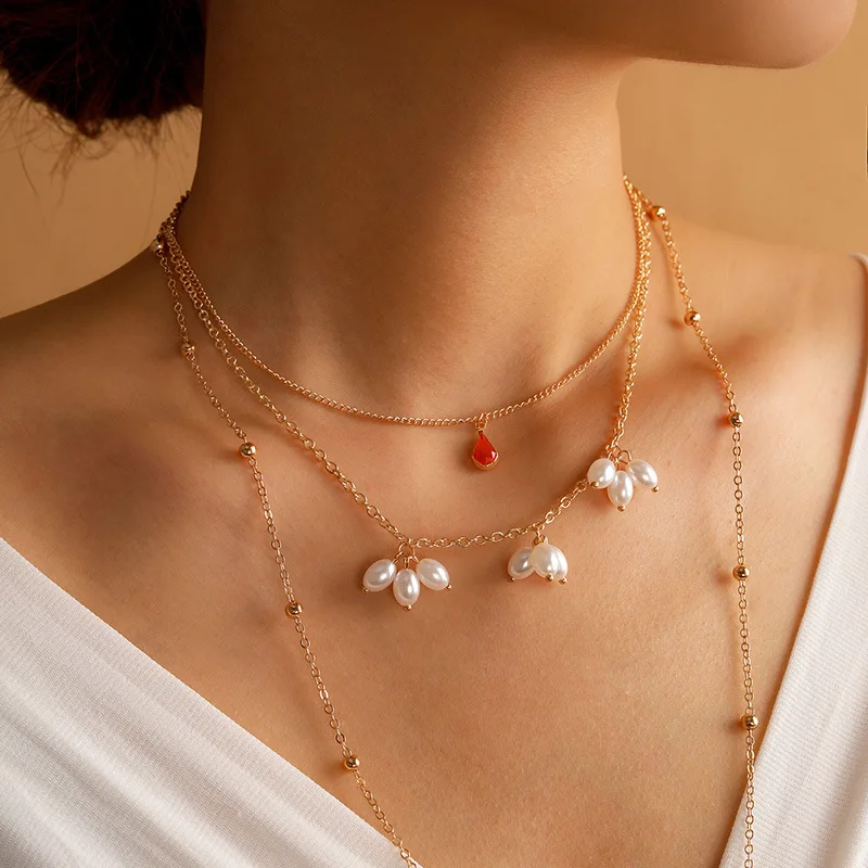 INS Hot Selling French Style Bohemia Multi-layers 3 layers Gold Plating Alloy Pearl Water drop pendants Necklace Women Jewelry
INS Hot Selling French Style Bohemia Multi-layers 3 layers Gold Plating Alloy Pearl Water drop pendants Necklace Women Jewelry