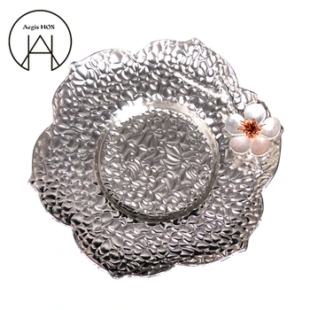 Creative Handmade plum flower tin plate Coaster small Cup bracket kung fu tea set cup Tray bottom pad anti-scalding Snack dish
Creative Handmade plum flower tin plate Coaster small Cup bracket kung fu tea set cup Tray bottom pad anti-scalding Snack dish