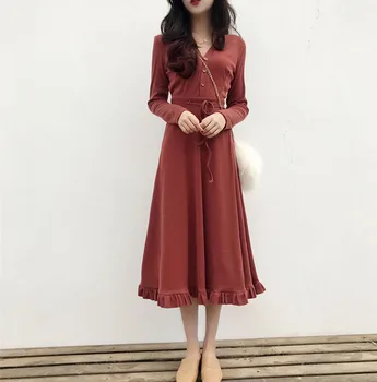 Early autumn the new French long over-the-knee light wind accept waist temperament served with coat cold knitted dress
Early autumn the new French long over-the-knee light wind accept waist temperament served with coat cold knitted dress