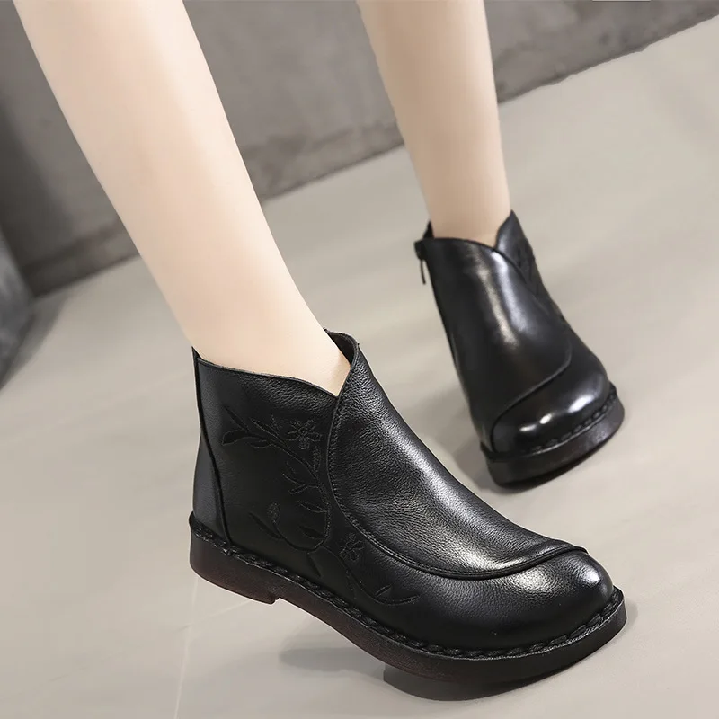 Ethnic-Style Handmade Flower Embroidered Short Boots Genuine Leather 2018 Autumn And Winter New Style WOMEN'S Flat Boots Soft-So
Ethnic-Style Handmade Flower Embroidered Short Boots Genuine Leather 2018 Autumn And Winter New Style WOMEN'S Flat Boots Soft-So