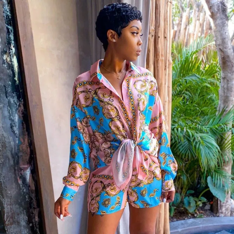 2 Pieces Set Sexy Spring Autumn Fashion Women Sets 2020 Female Tops Floral Print Long Sleeve Shirt Elastic Waist Shorts
2 Pieces Set Sexy Spring Autumn Fashion Women Sets 2020 Female Tops Floral Print Long Sleeve Shirt Elastic Waist Shorts