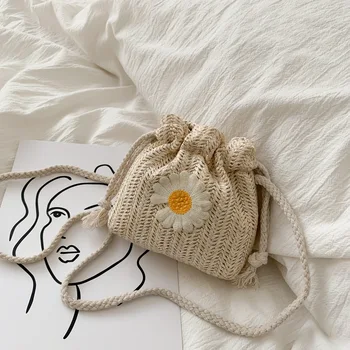 Straw Plaited Daisy Bag Women Fashion Vintage Small Shoulder Bag 2020 Girls Lovely Beach Style Messenger Bag
Straw Plaited Daisy Bag Women Fashion Vintage Small Shoulder Bag 2020 Girls Lovely Beach Style Messenger Bag