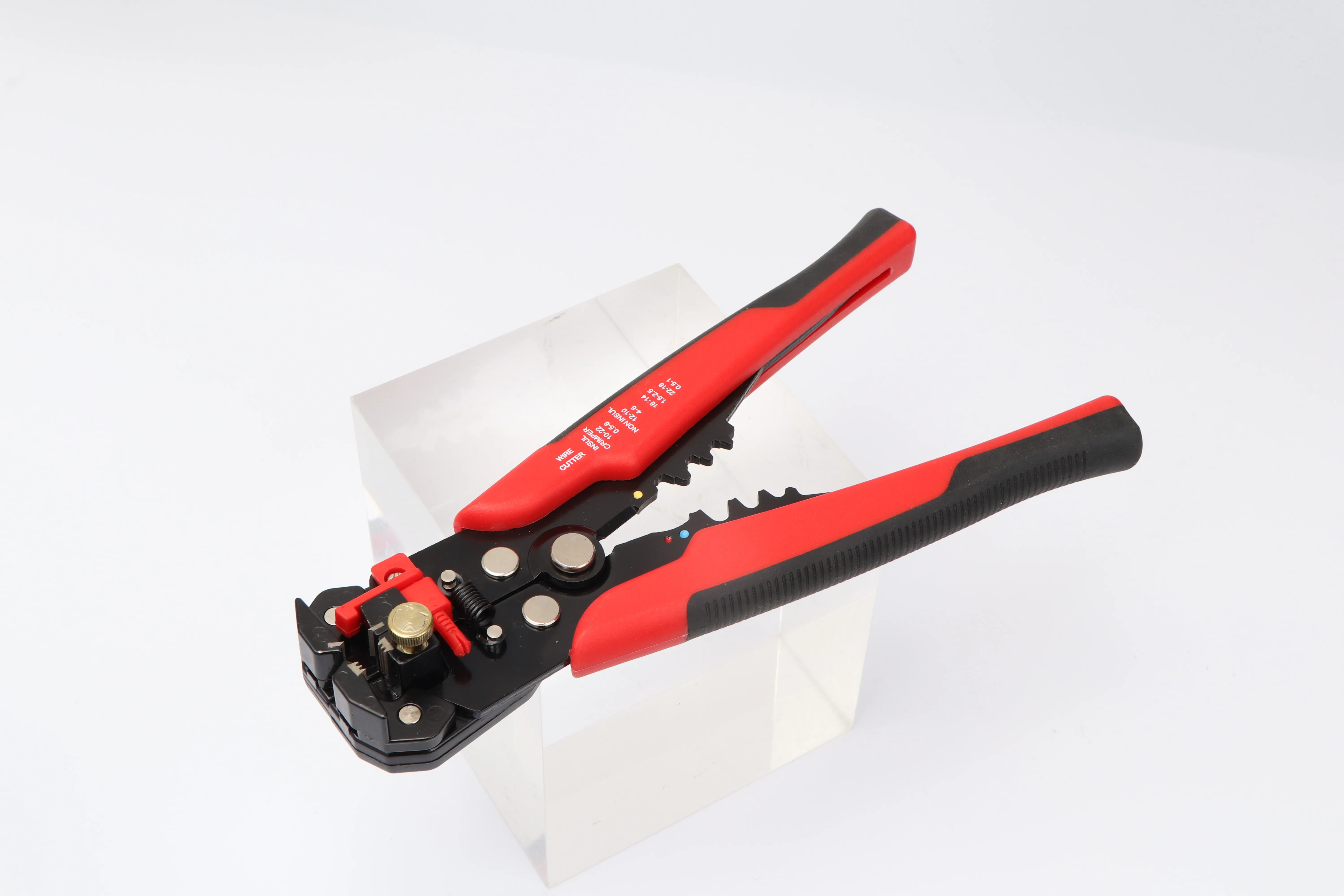 0.2-6.0mm Wire Stripper Adjustable Automatic Wire/Cable Cutter/Stripper Crimping/Crimper Plier LS-A318
0.2-6.0mm Wire Stripper Adjustable Automatic Wire/Cable Cutter/Stripper Crimping/Crimper Plier LS-A318