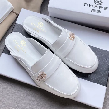 design charei French original fashion avant-garde couple shoes official latest brand element first layer cowhide splicing canvas
design charei French original fashion avant-garde couple shoes official latest brand element first layer cowhide splicing canvas