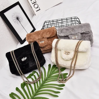 Ladies bag 2019 chain fur bag square small bag handbag ladies trend wild shoulder bag female soft messenger plush bag high quali 
Ladies bag 2019 chain fur bag square small bag handbag ladies trend wild shoulder bag female soft messenger plush bag high quali
