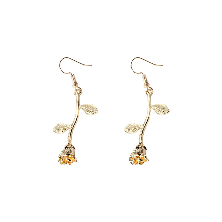 Retro Metal Romantic Roses Earrings Korean Temperament Wild Aesthetic Exquisite Flowers Earrings Ear Clip Female
Retro Metal Romantic Roses Earrings Korean Temperament Wild Aesthetic Exquisite Flowers Earrings Ear Clip Female