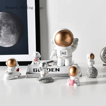 Creative Aviation Astronaut Spaceman Model Golden Home Living Room Art Decoration Decoration Christmas Halloween Birthday Gift
Creative Aviation Astronaut Spaceman Model Golden Home Living Room Art Decoration Decoration Christmas Halloween Birthday Gift