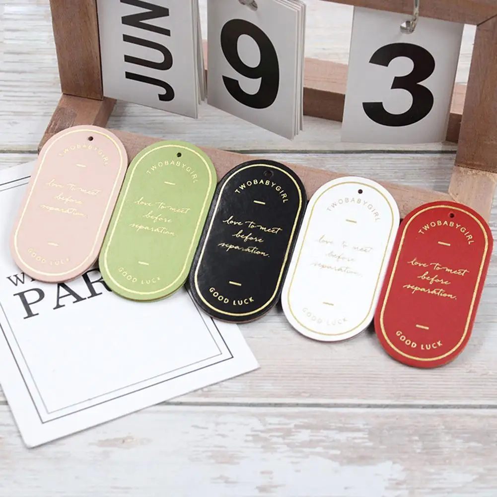 Oval Hot Stamping Bookmark Creative Hanging Keychain Double-sided Leather Bookmark Student Stamping Pu Hot Accessories C0P7
Oval Hot Stamping Bookmark Creative Hanging Keychain Double-sided Leather Bookmark Student Stamping Pu Hot Accessories C0P7