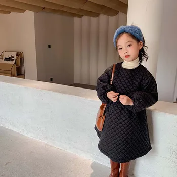 New winter 2020 children's wear girls Cotton Quilted Cotton dress baby solid Princess Dress for promotion 2-9 
New winter 2020 children's wear girls Cotton Quilted Cotton dress baby solid Princess Dress for promotion 2-9